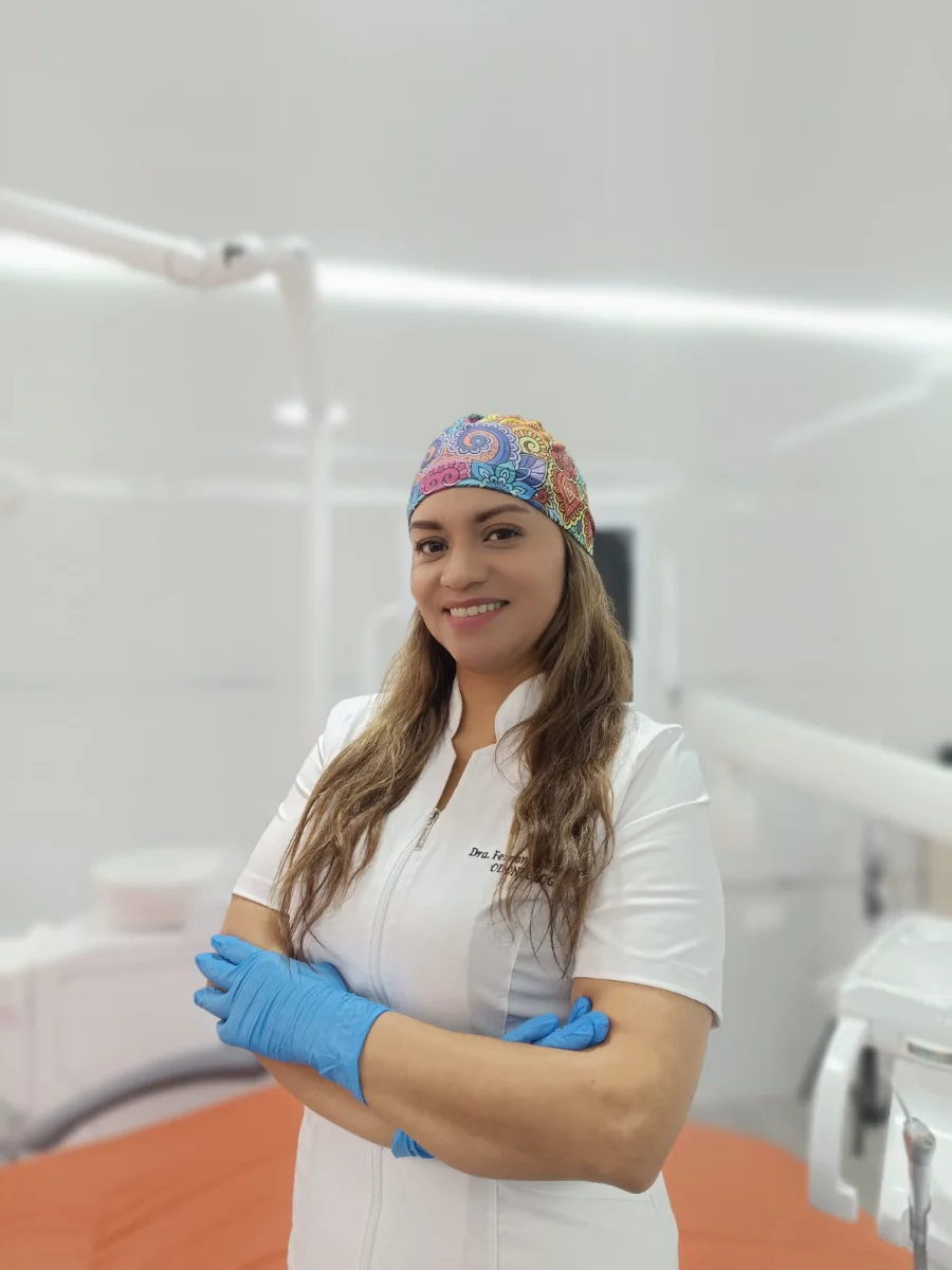 Dra. Fernanda Guerrero, odontóloga en Troya Dental